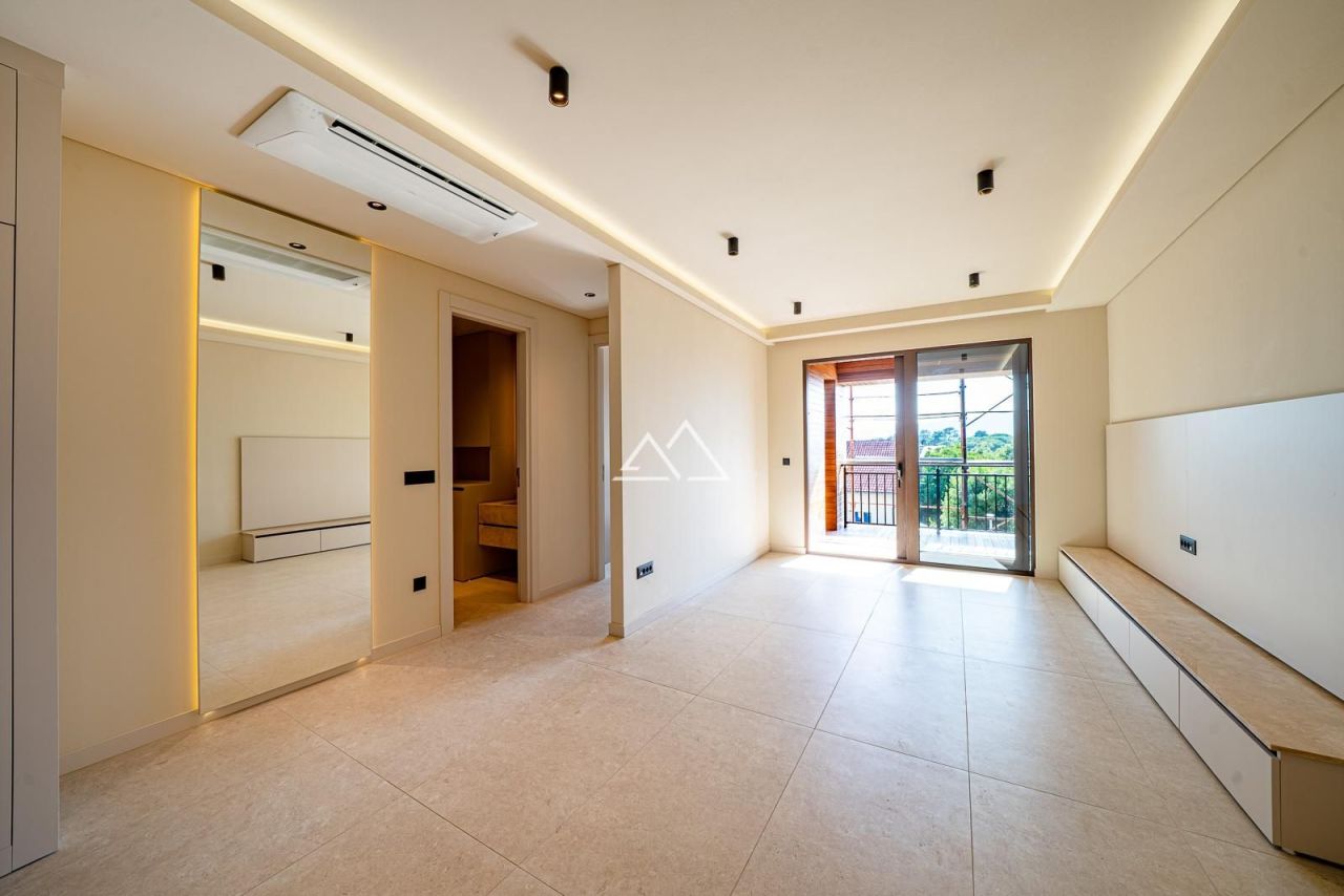 Апартаменты в Тивате, Черногория, 41 м² - фото 15