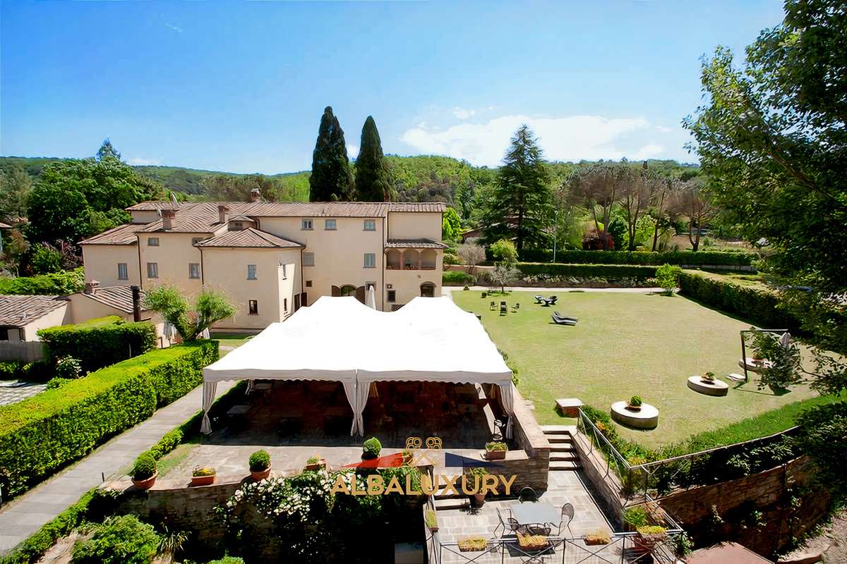 Вилла в Ареццо, Италия, 1 526 м² - фото 3