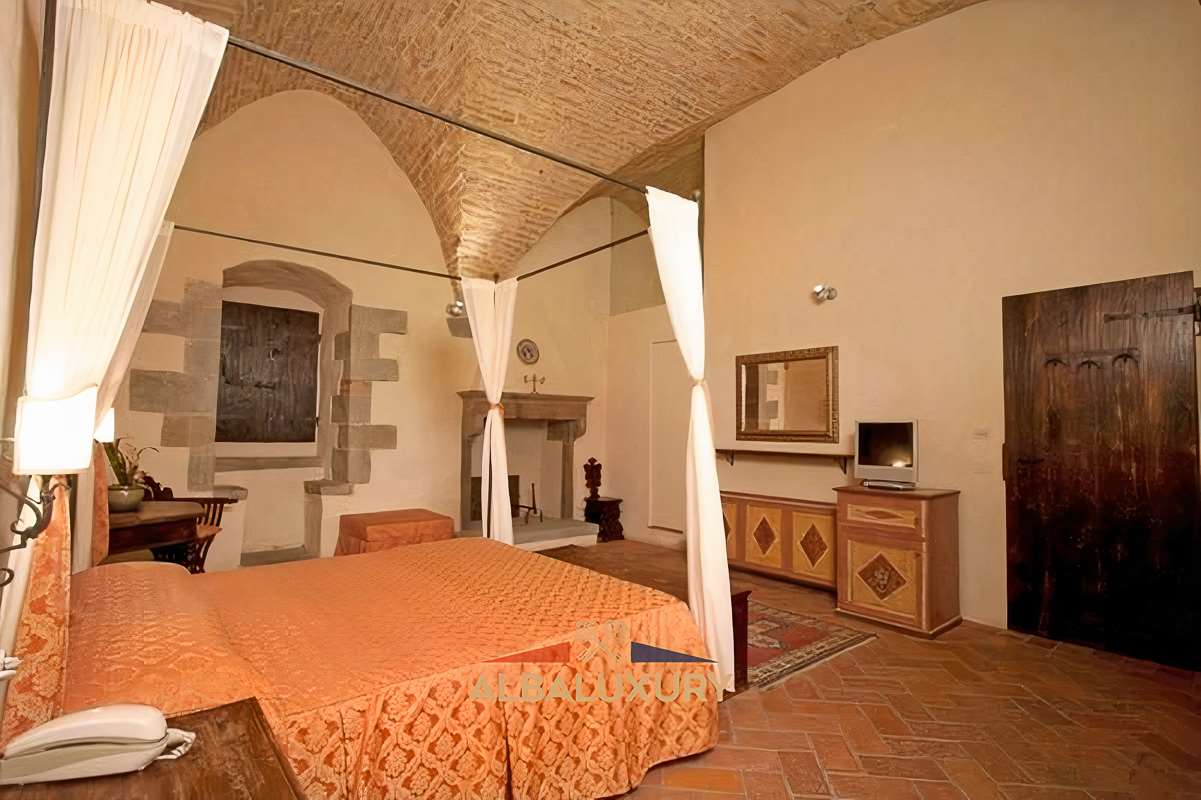 Вилла в Ареццо, Италия, 1 526 м² - фото 18