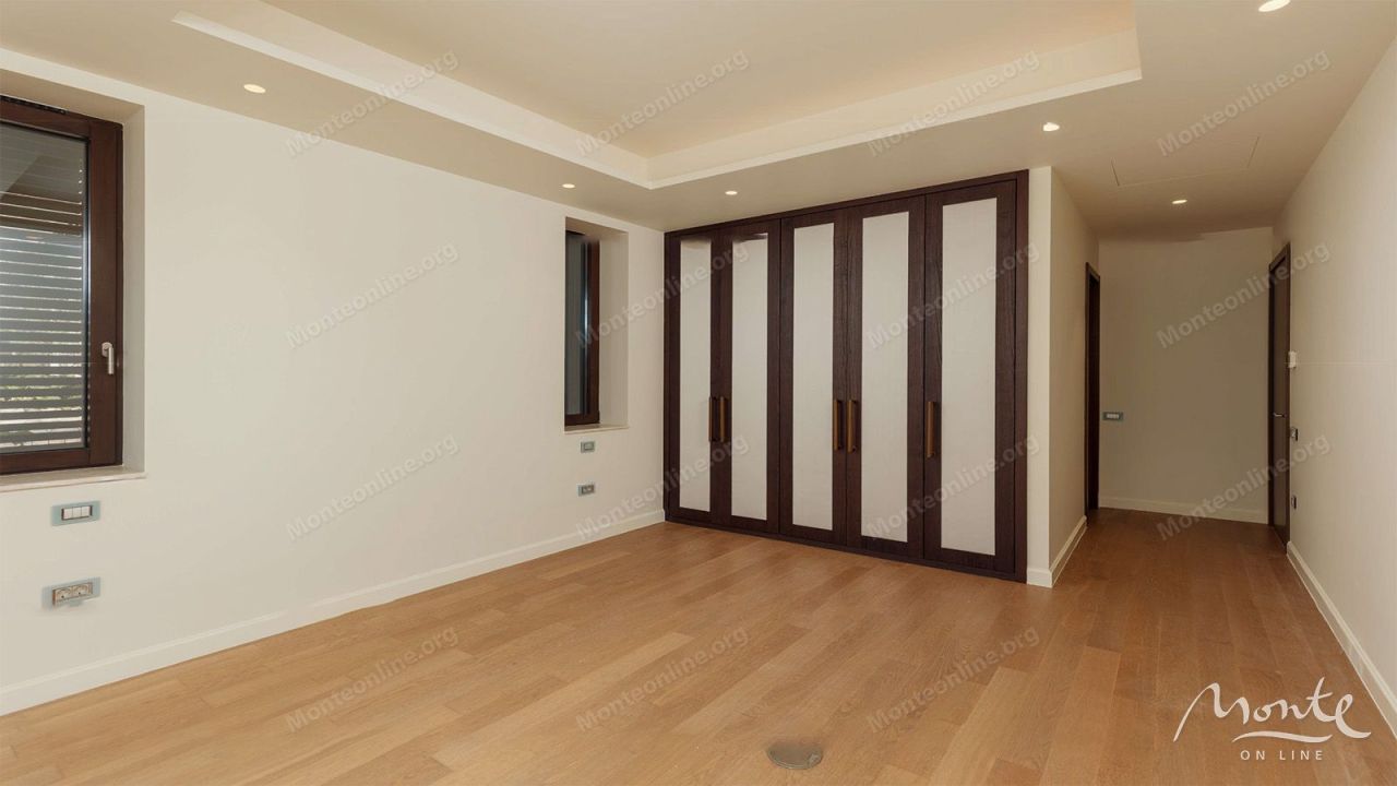 Вилла в Дженовичах, Черногория, 287 м² - фото 8