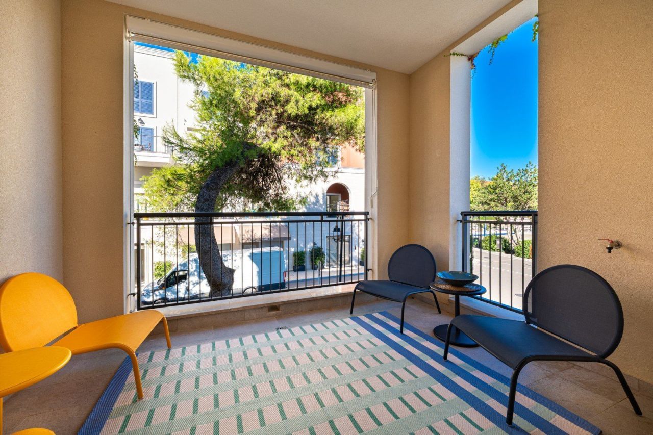 Апартаменты на полуострове Луштица, Черногория, 57 м² - фото 2