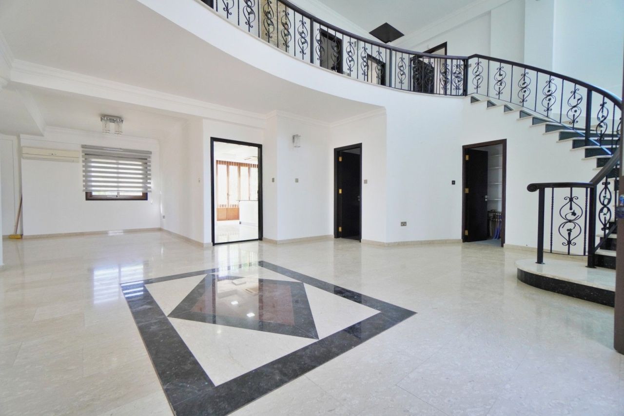 Вилла в Ларнаке, Кипр, 360 м² - фото 3
