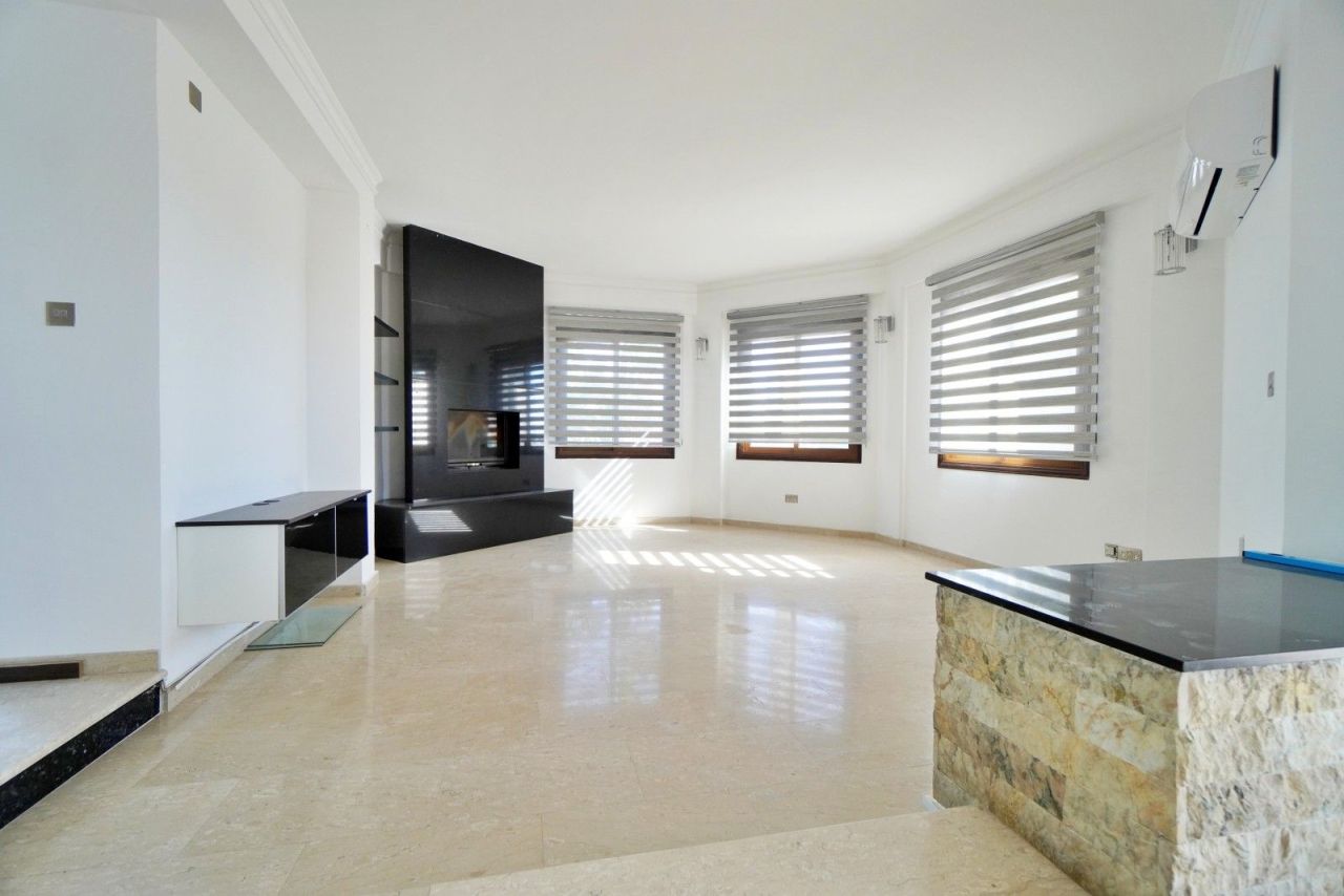 Вилла в Ларнаке, Кипр, 360 м² - фото 5