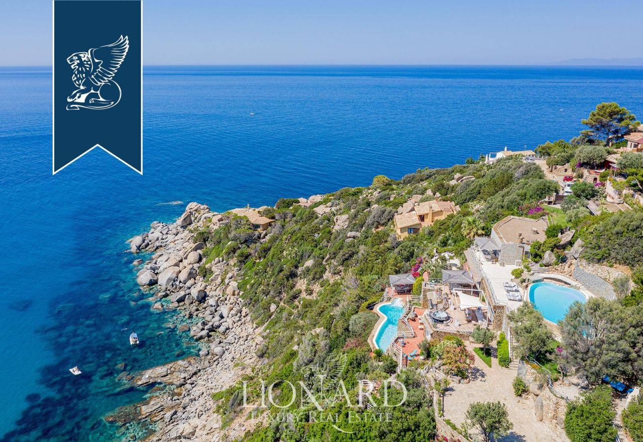 Вилла в Кальяри, Италия, 490 м² - фото 9