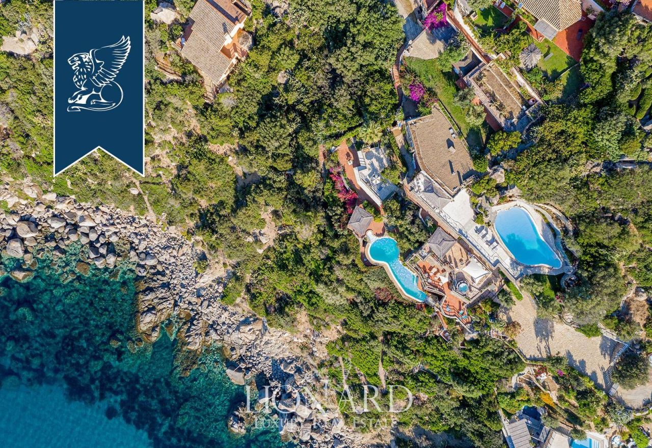 Вилла в Кальяри, Италия, 490 м² - фото 10