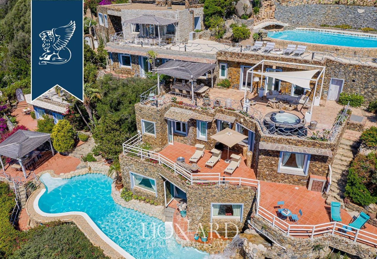 Вилла в Кальяри, Италия, 490 м² - фото 14