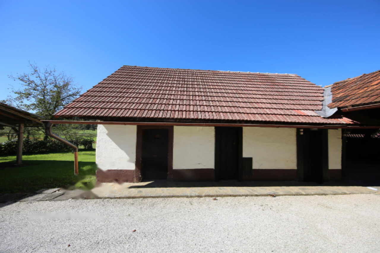 Ферма в Випаве, Словения, 115 000 м² - фото 2