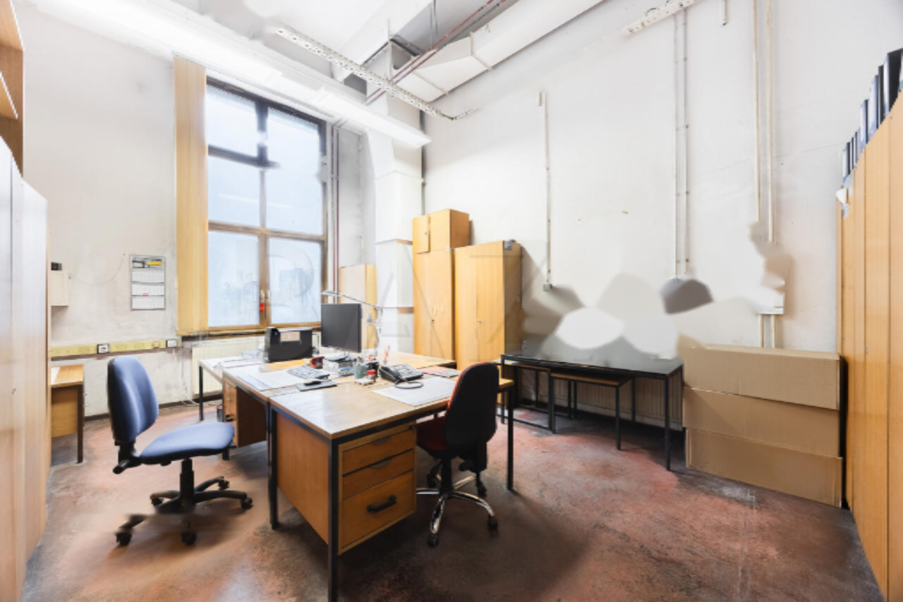 Офис в Любляне, Словения, 1 536 м² - фото 3