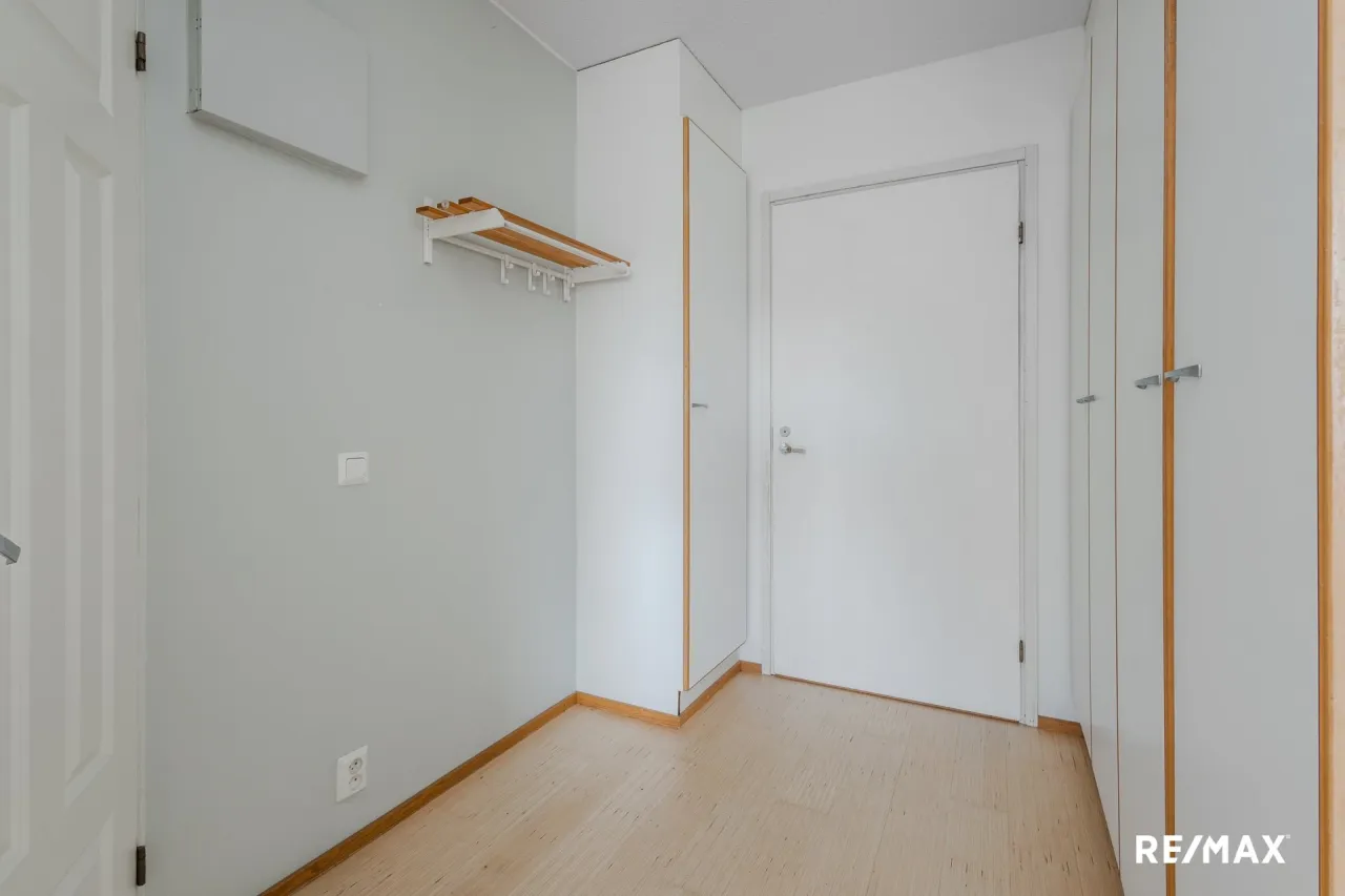 Квартира в Хельсинки, Финляндия, 35.5 м² - фото 11