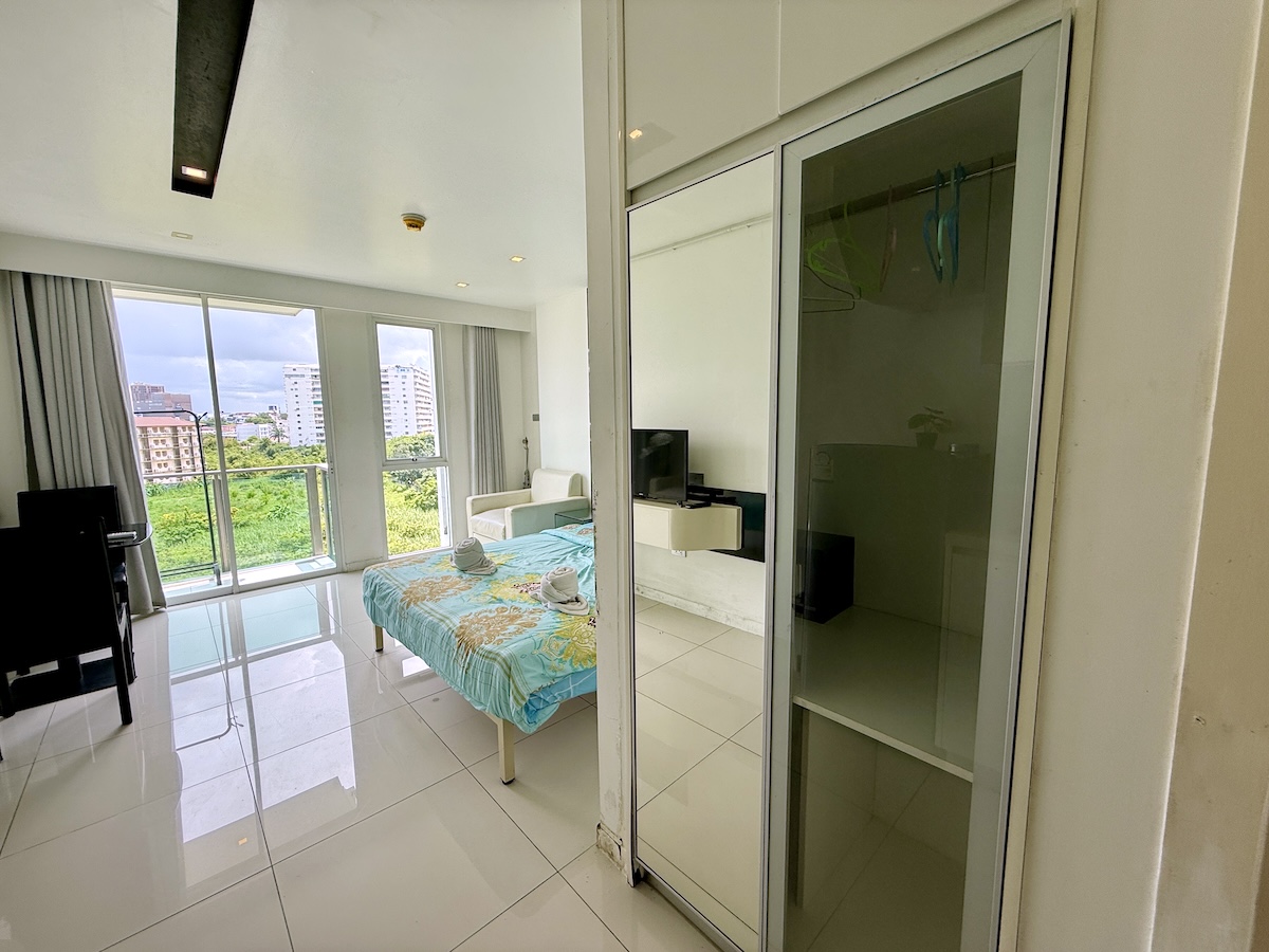 Апартаменты в Паттайе, Таиланд, 24.5 м² - фото 13