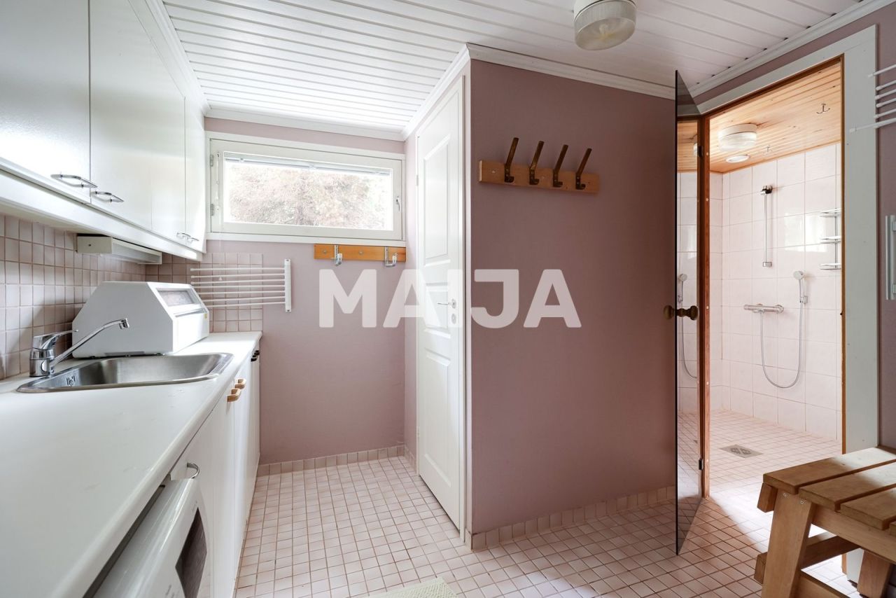 Дом в Вантаа, Финляндия, 140.2 м² - фото 10