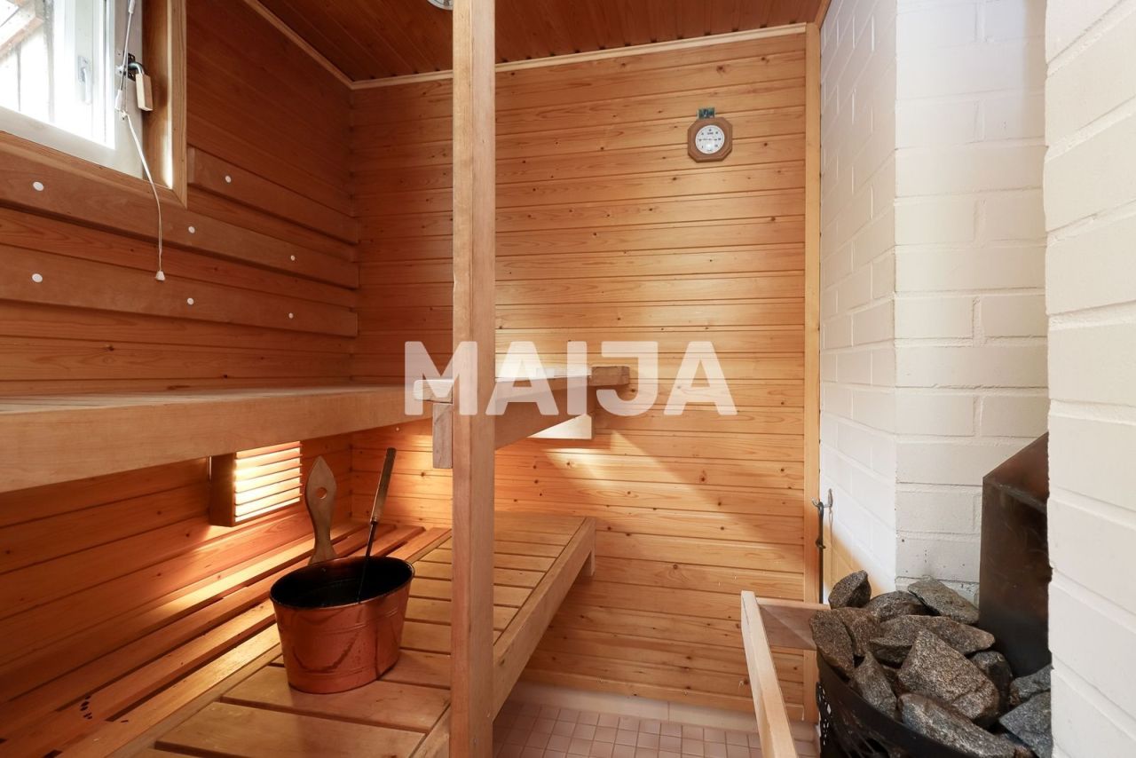 Дом в Вантаа, Финляндия, 140.2 м² - фото 12