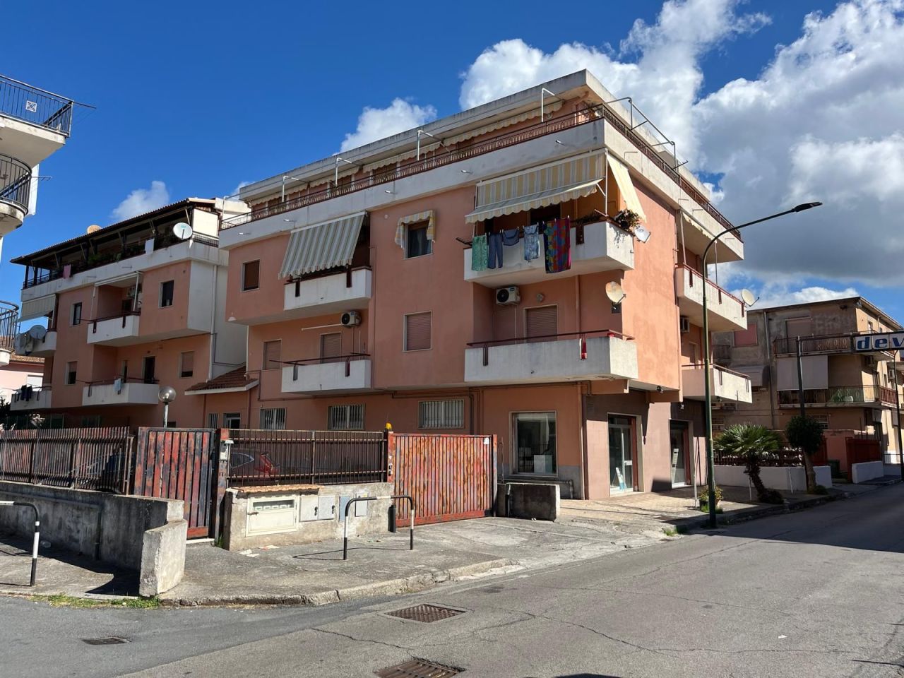 Квартира в Скалее, Италия, 60 м² - фото 1