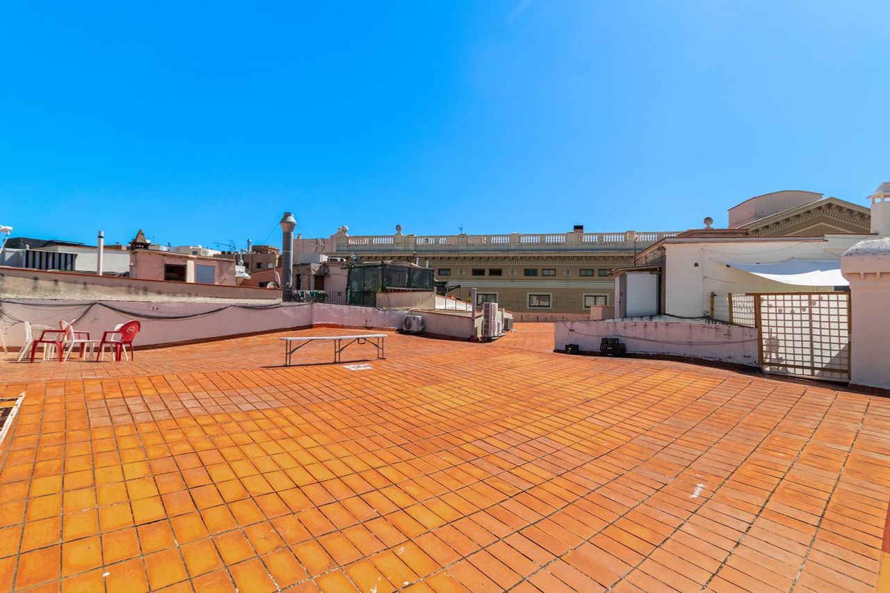 Квартира в Барселоне, Испания, 150 м² - фото 14