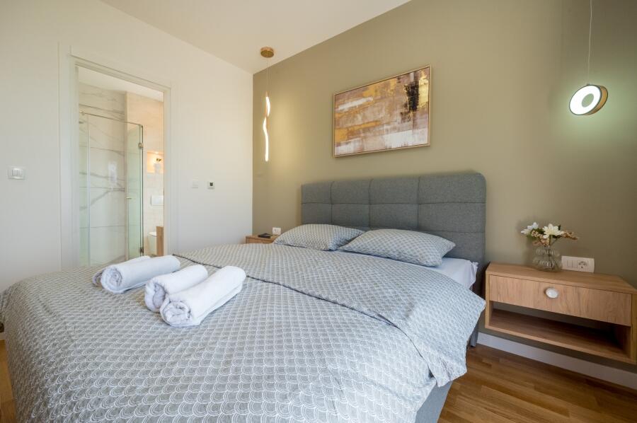 Дом в Тивате, Черногория, 250 м² - фото 13