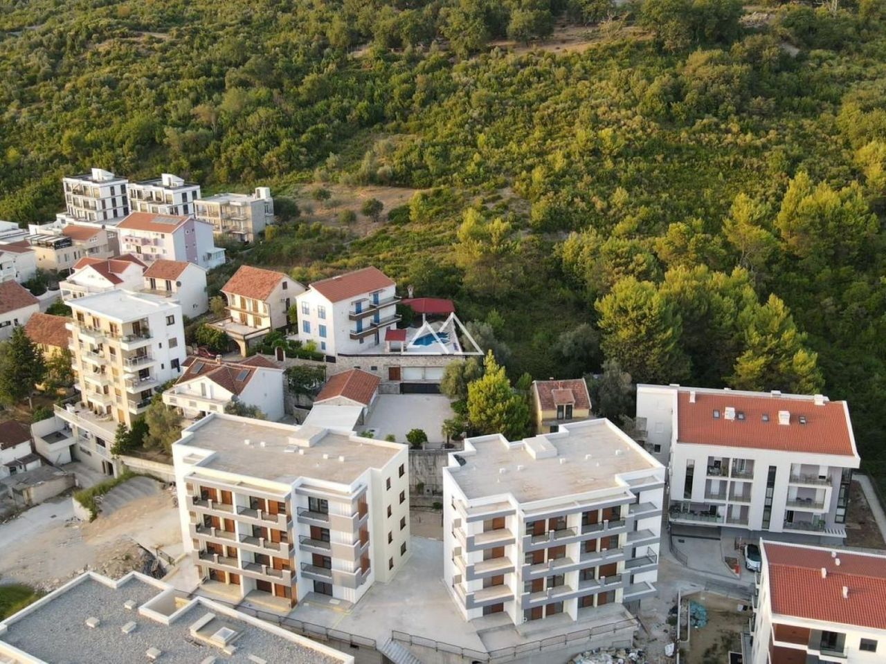 Апартаменты в Тивате, Черногория, 87 м² - фото 4