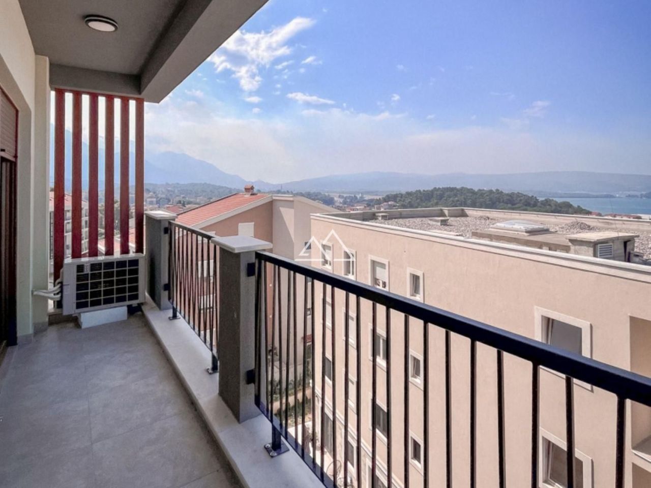 Апартаменты в Тивате, Черногория, 43 м² - фото 12