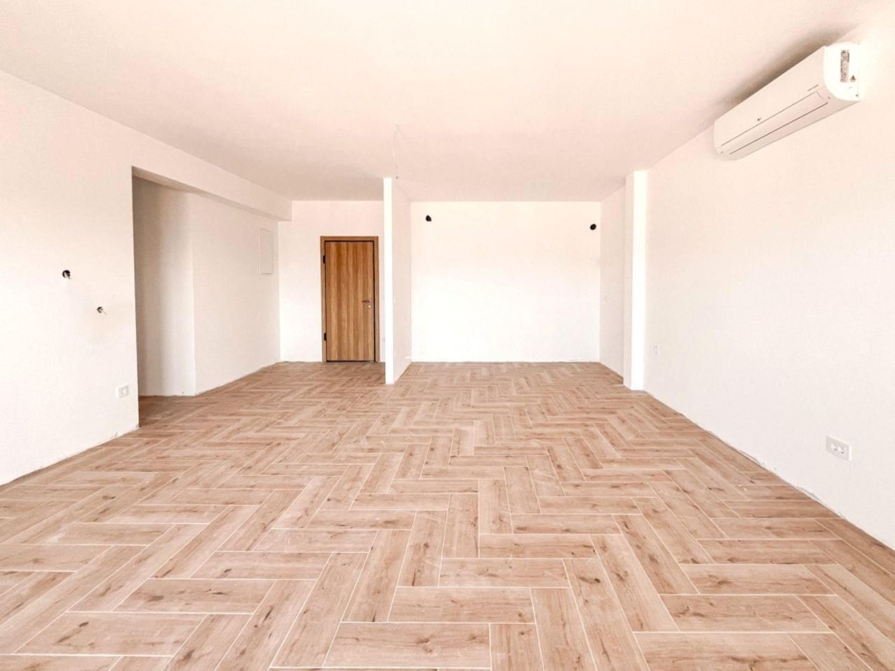 Апартаменты в Тивате, Черногория, 87 м² - фото 13