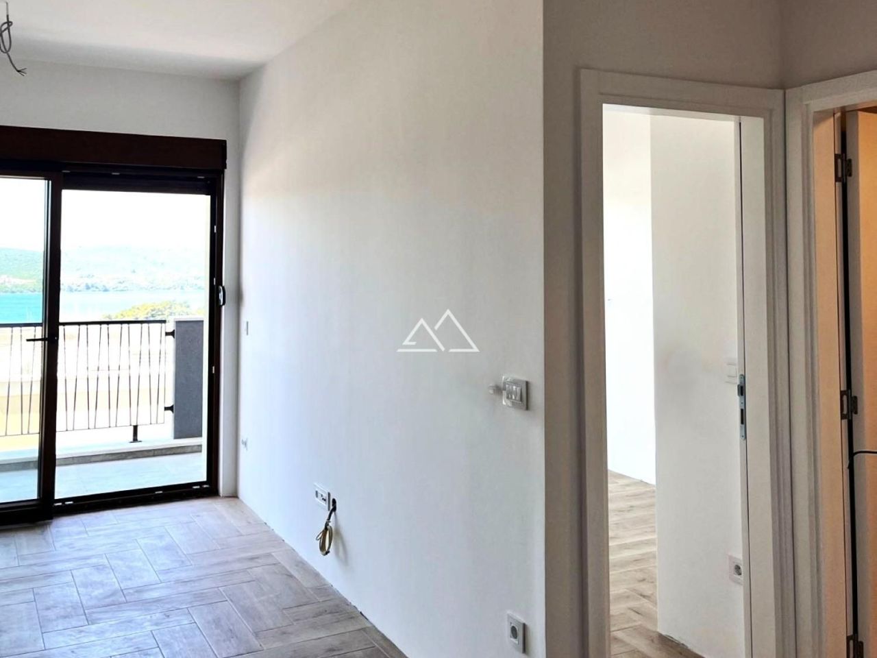 Апартаменты в Тивате, Черногория, 43 м² - фото 15