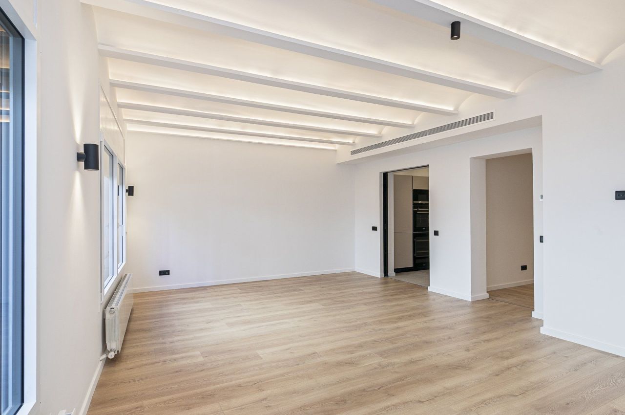 Квартира в Барселоне, Испания, 152 м² - фото 4