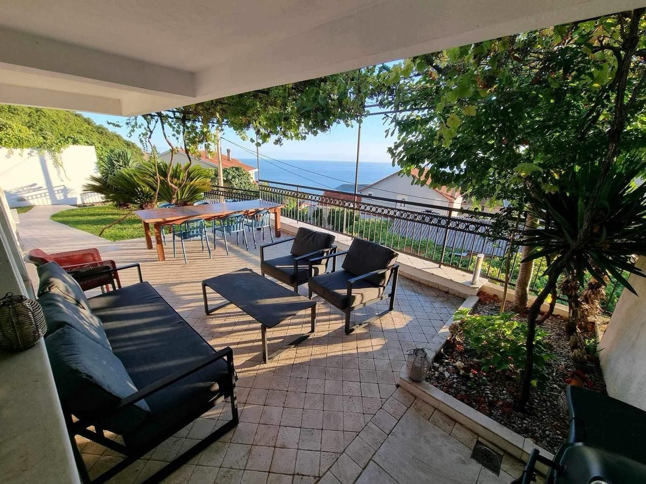 Апартаменты в Будве, Черногория, 80 м² - фото 1