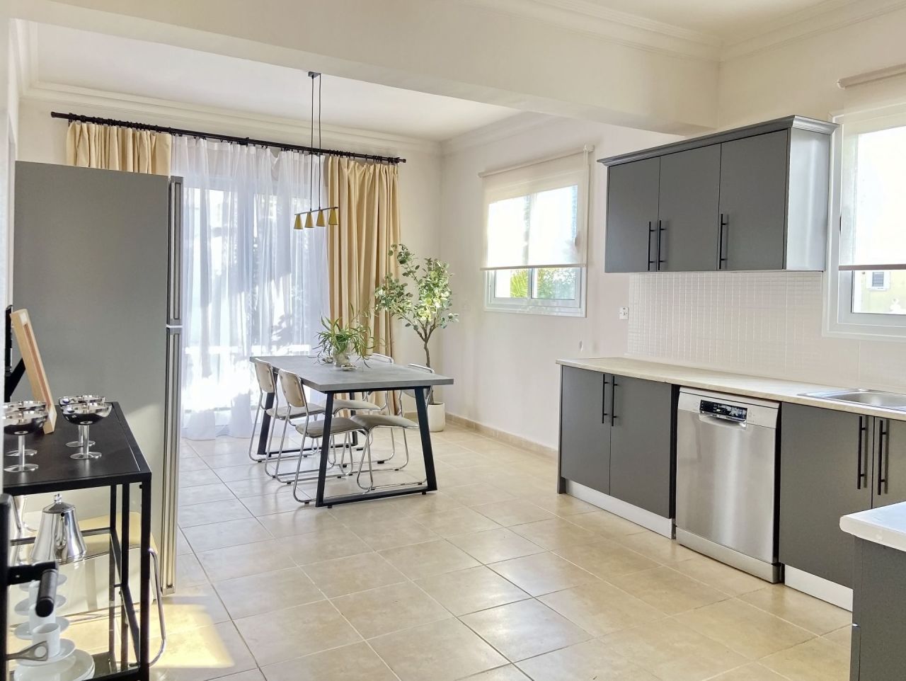 Вилла в Фамагусте, Кипр, 200 м² - фото 10