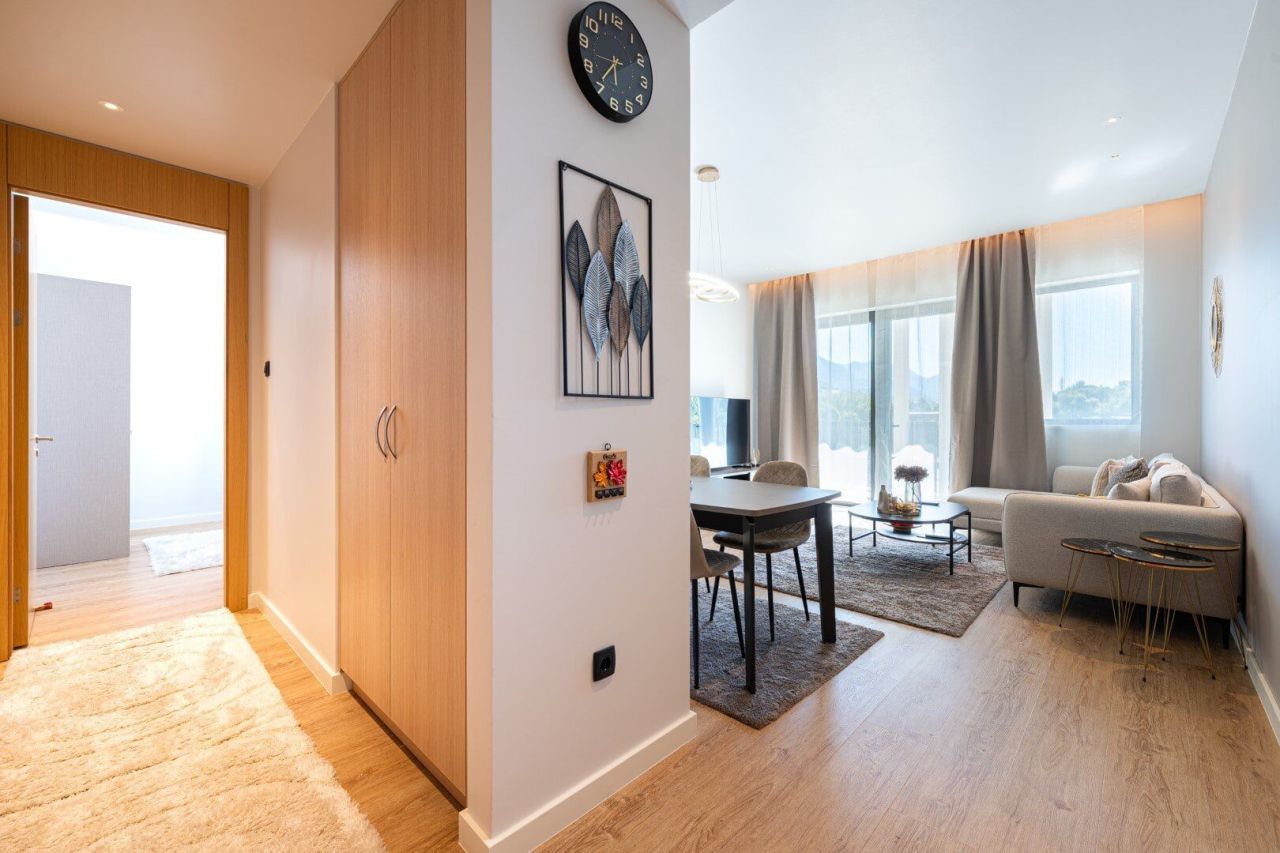 Апартаменты в Тивате, Черногория, 89 м² - фото 8