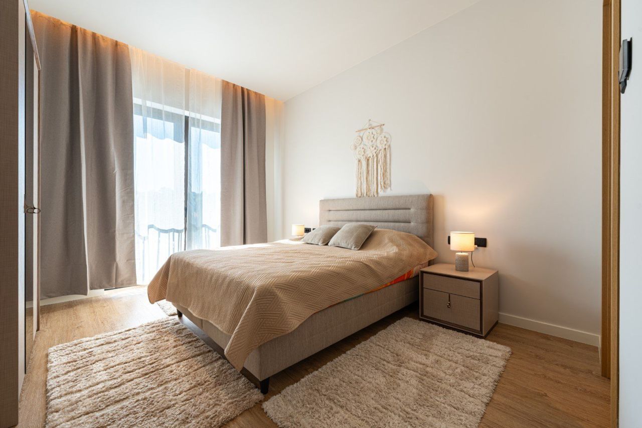 Апартаменты в Тивате, Черногория, 89 м² - фото 11