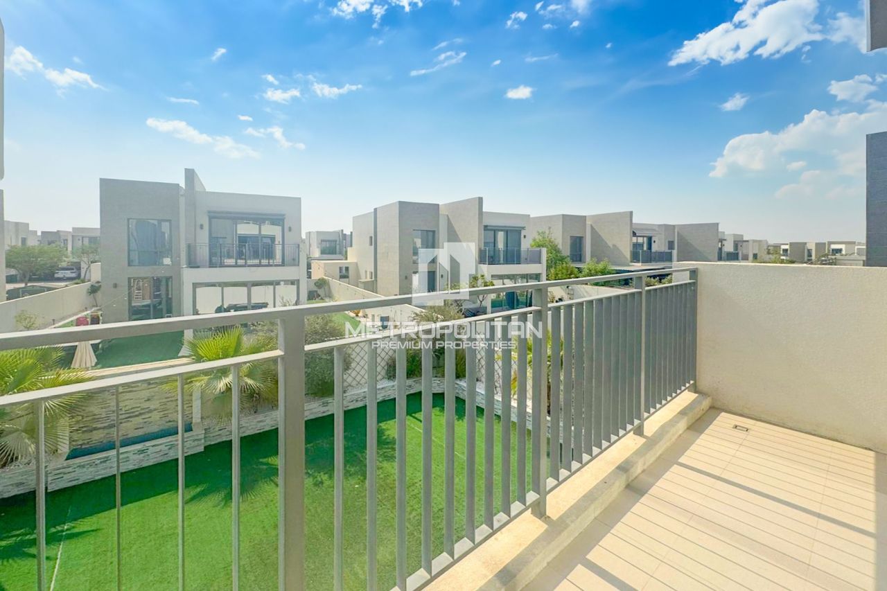 Вилла в Дубае, ОАЭ, 476 м² - фото 1