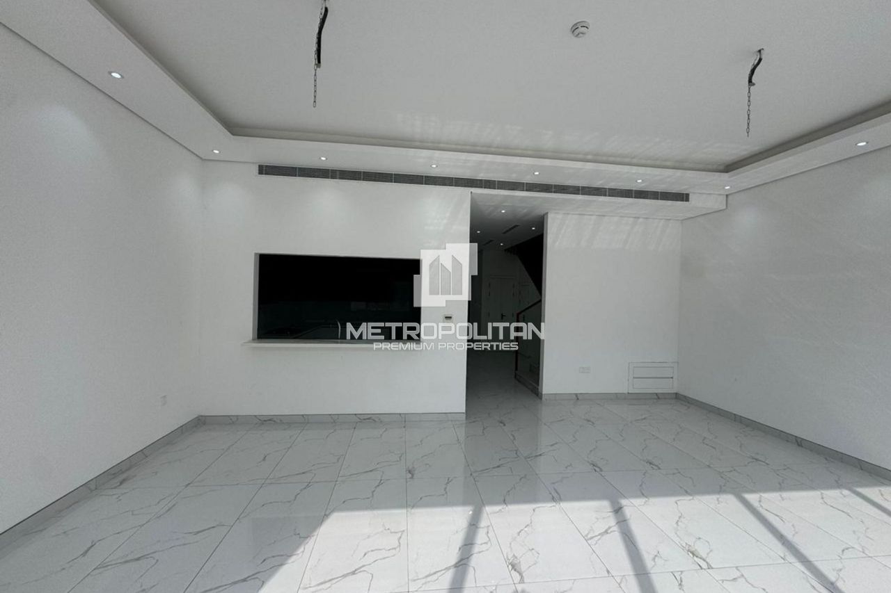 Таунхаус в Дубае, ОАЭ, 297 м² - фото 8