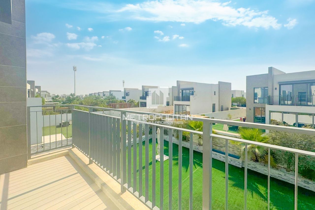 Вилла в Дубае, ОАЭ, 476 м² - фото 12