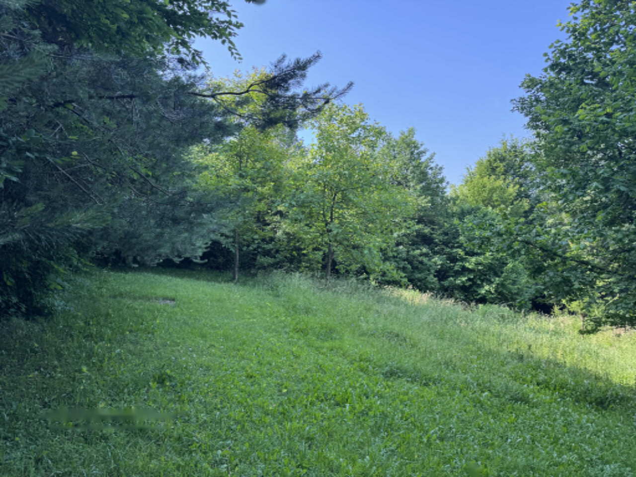 Земля в Любляне, Словения, 911 м² - фото 1