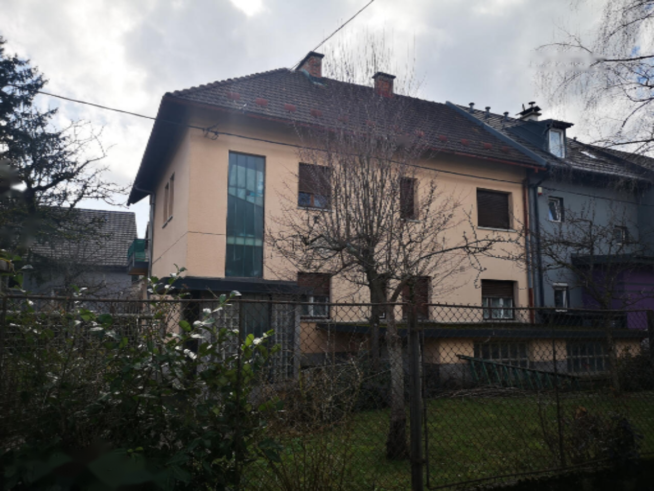 Дом в Любляне, Словения, 425 м² - фото 1