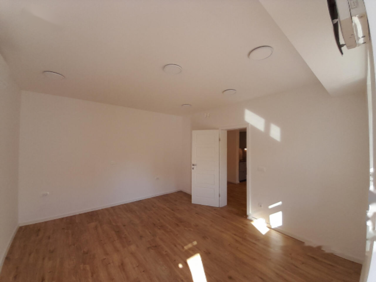 Квартира в Любляне, Словения, 41 м² - фото 13