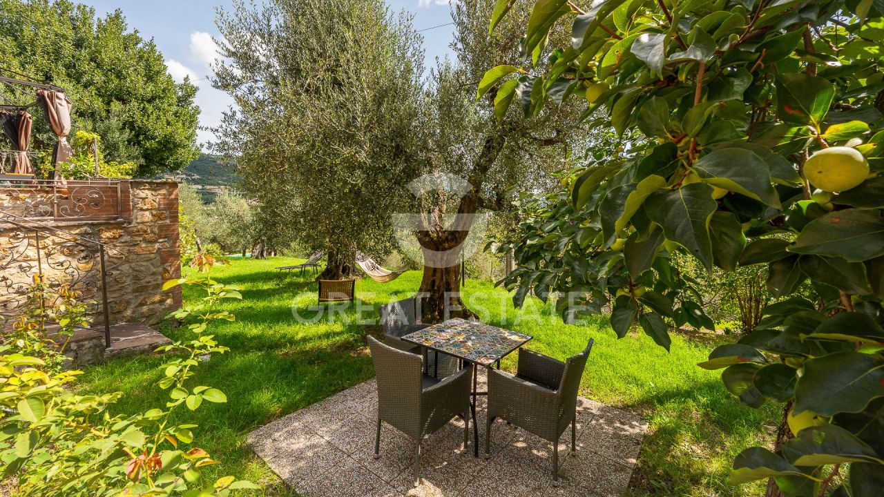 Дом в Корчано, Италия, 418.8 м² - фото 8