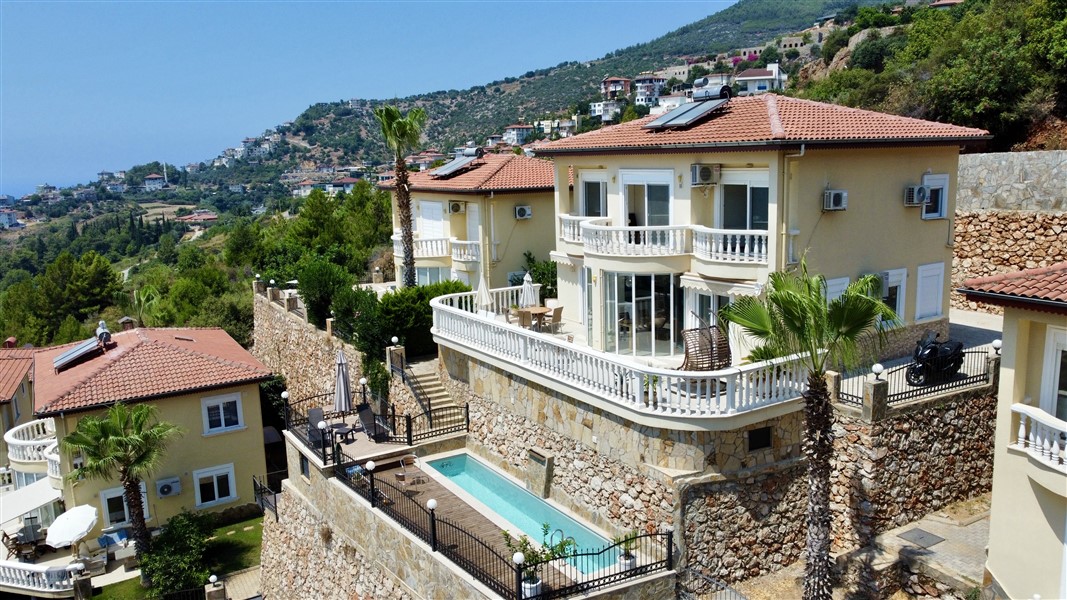 Вилла в Алании, Турция, 250 м² - фото 1