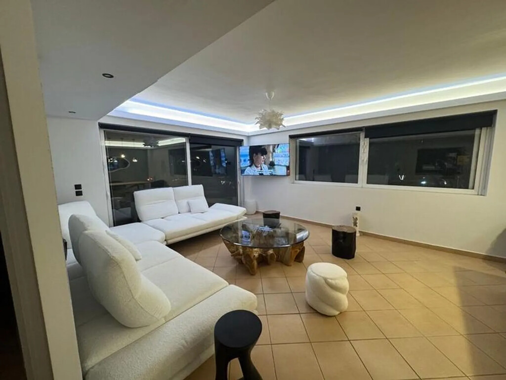Квартира в Афинах, Греция, 100 м² - фото 1