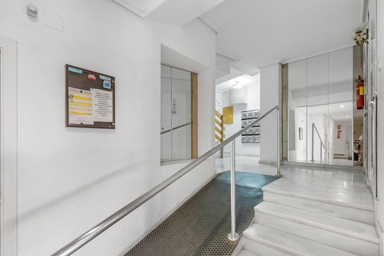 Квартира в Торревьехе, Испания, 60 м² - фото 14