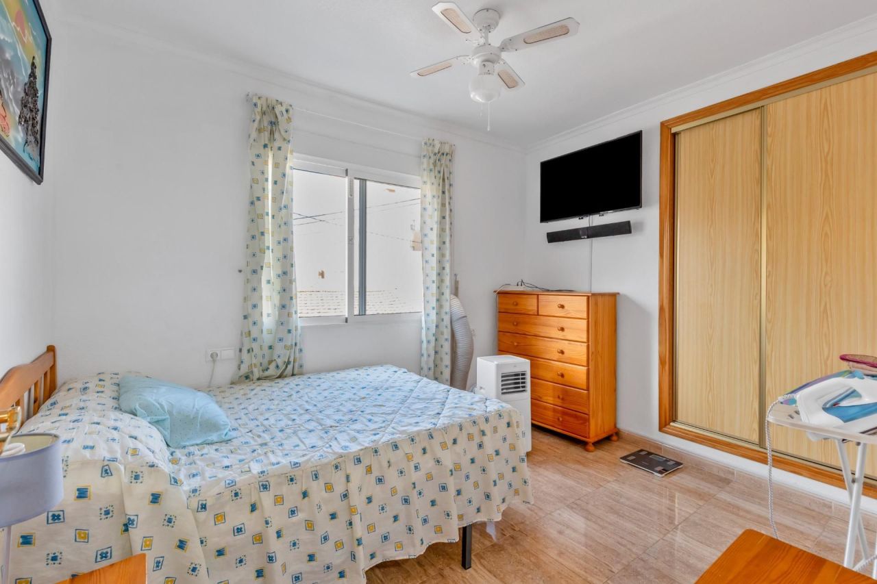 Квартира в Торревьехе, Испания, 72 м² - фото 10