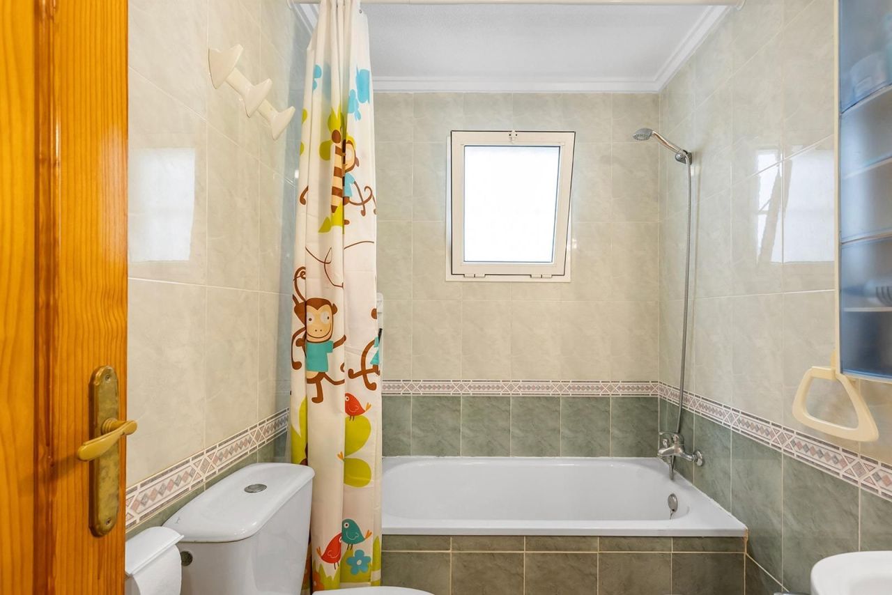 Квартира в Торревьехе, Испания, 58 м² - фото 11