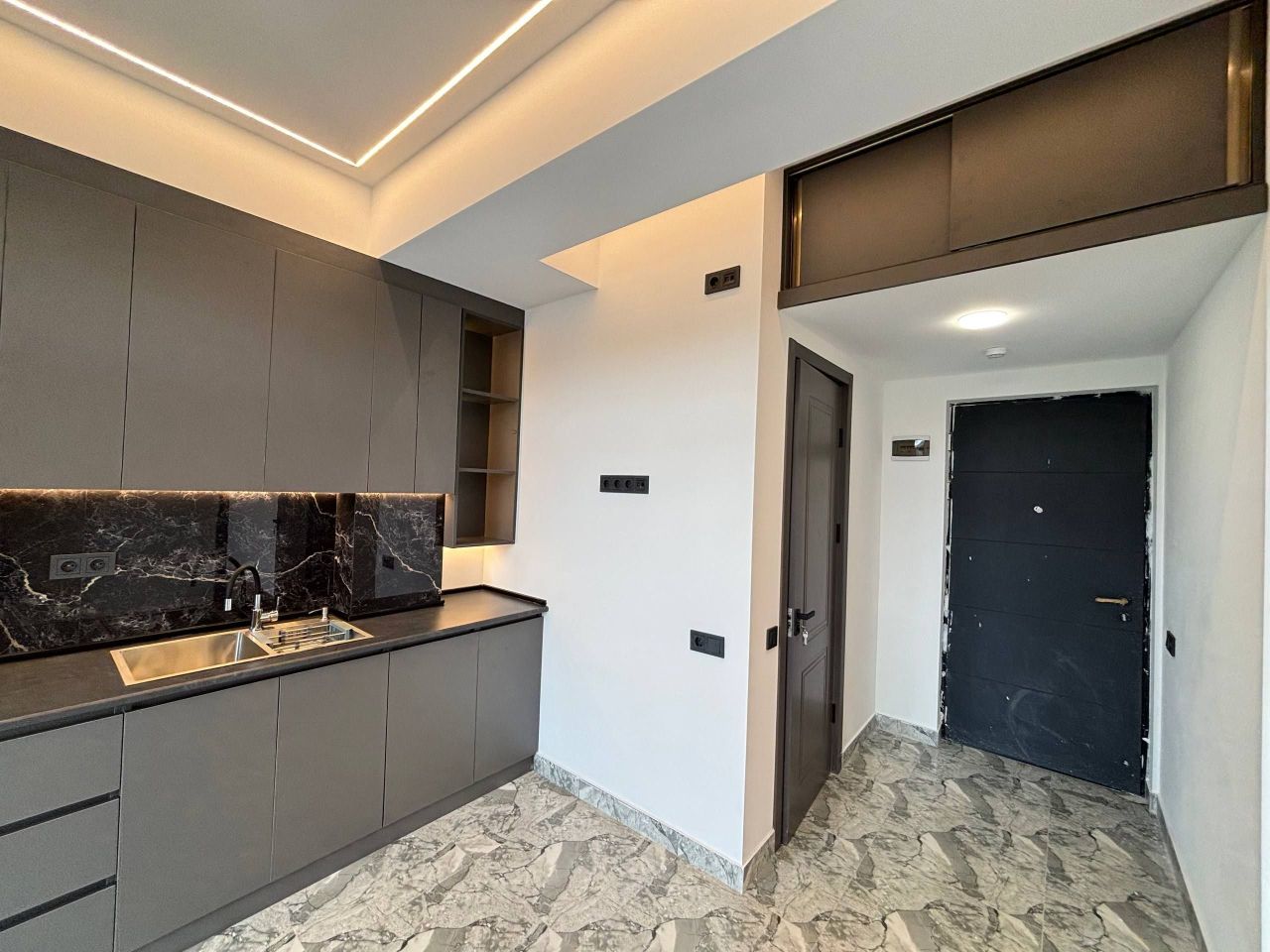 Квартира в Тбилиси, Грузия, 39 м² - фото 1