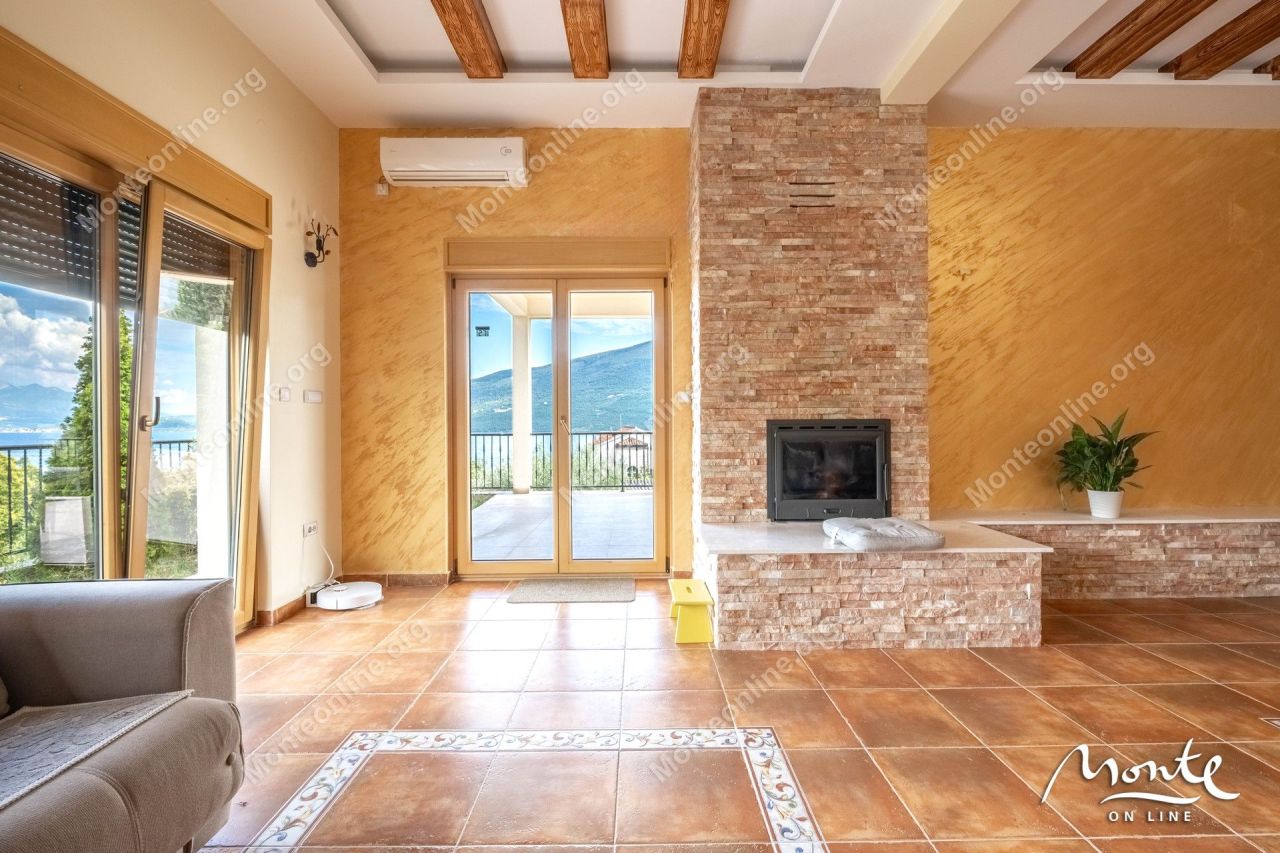 Вилла в Дженовичах, Черногория, 247.8 м² - фото 8