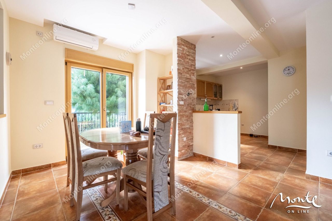 Вилла в Дженовичах, Черногория, 247.8 м² - фото 14