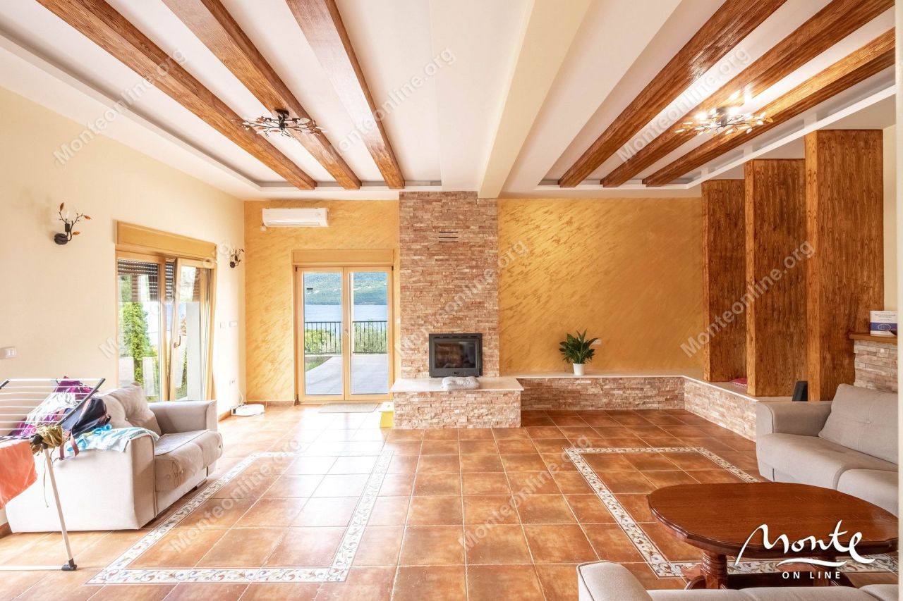 Вилла в Дженовичах, Черногория, 247.8 м² - фото 15