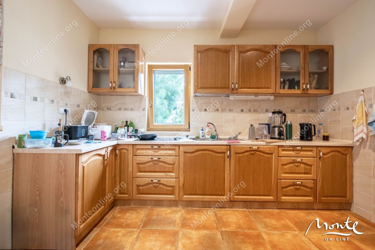 Вилла в Дженовичах, Черногория, 247.8 м² - фото 16