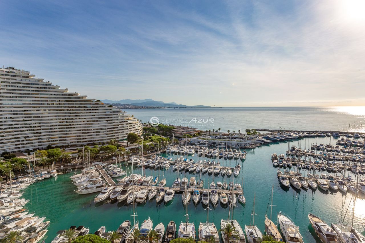 Апартаменты в Вильнёв-Лубе, Франция, 96 м² - фото 2