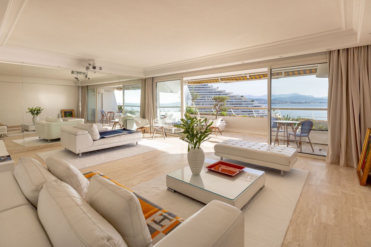 Апартаменты в Вильнёв-Лубе, Франция, 96 м² - фото 5