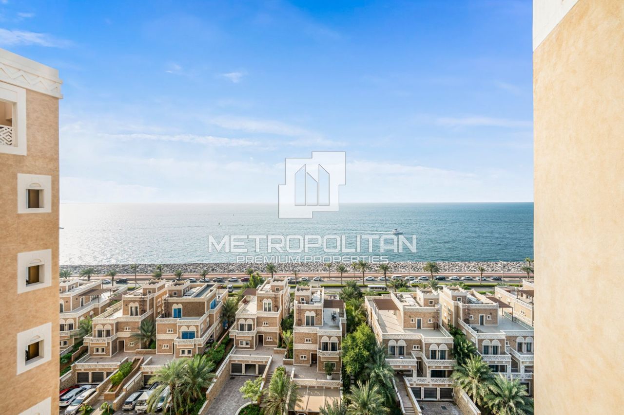Апартаменты в Дубае, ОАЭ, 177 м² - фото 1