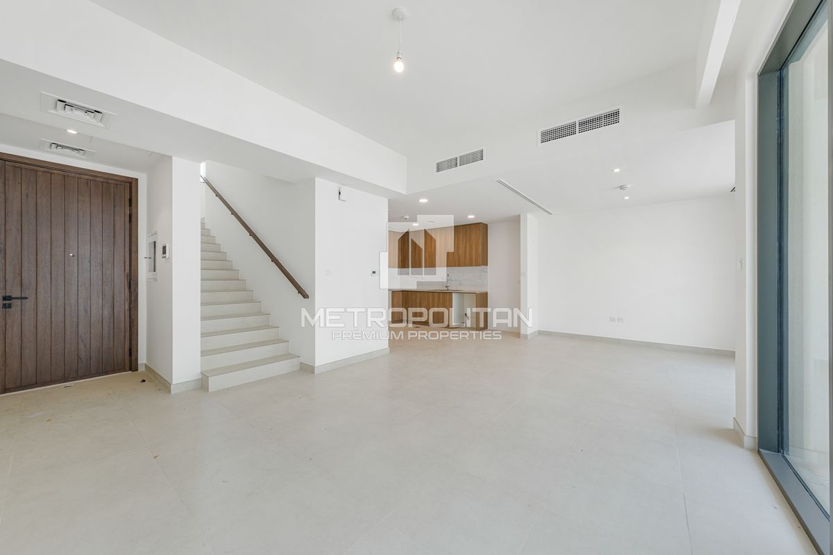 Таунхаус в Дубае, ОАЭ, 190 м² - фото 2