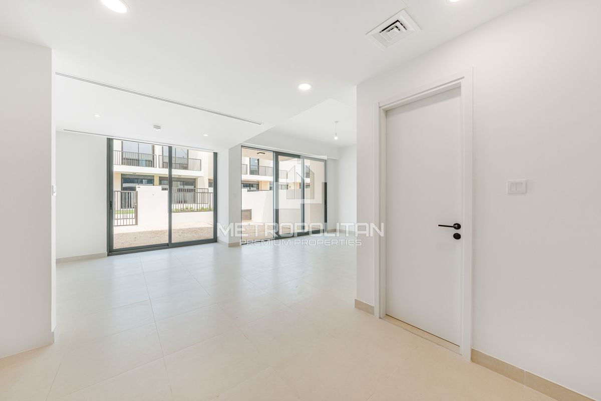 Таунхаус в Дубае, ОАЭ, 190 м² - фото 7